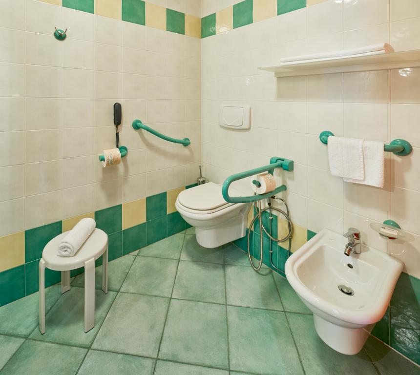 Hotel Rialto Градо Экстерьер фото