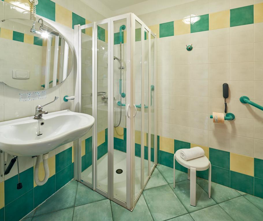 Hotel Rialto Градо Экстерьер фото